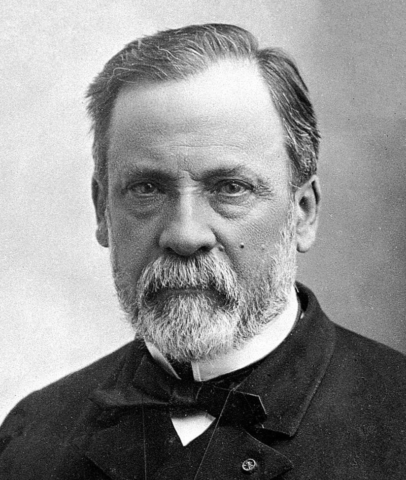 Louis Pasteur falleció un 28