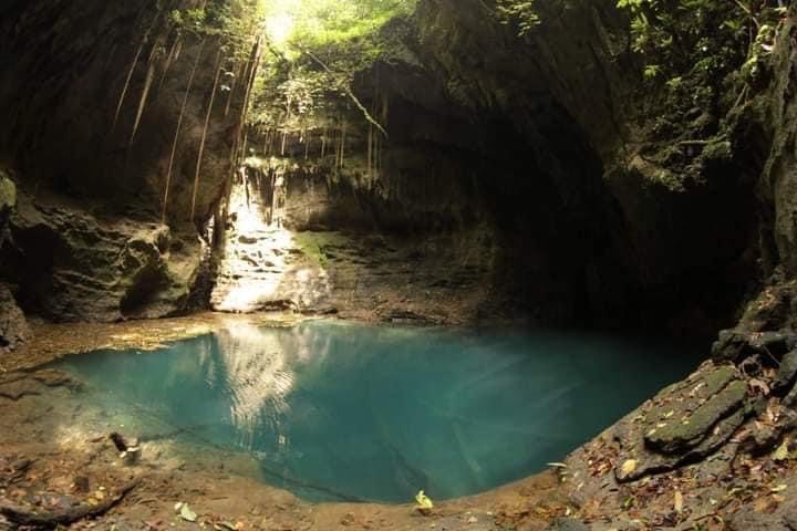 Cenote de Yucatan