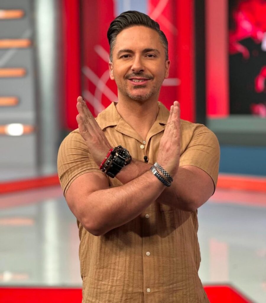 Alex Bisogno conductor de televisión 